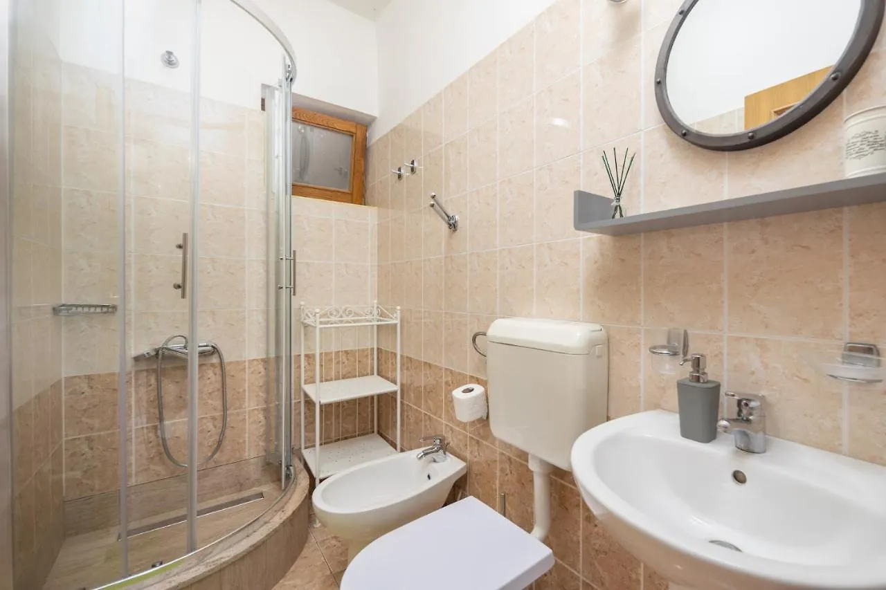 Apartment Doris Supetarska Draga