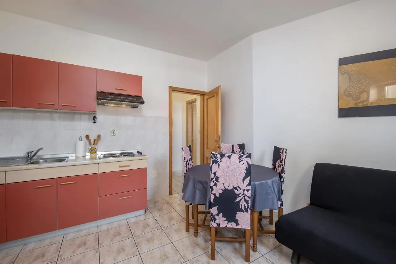 Apartment Doris Supetarska Draga