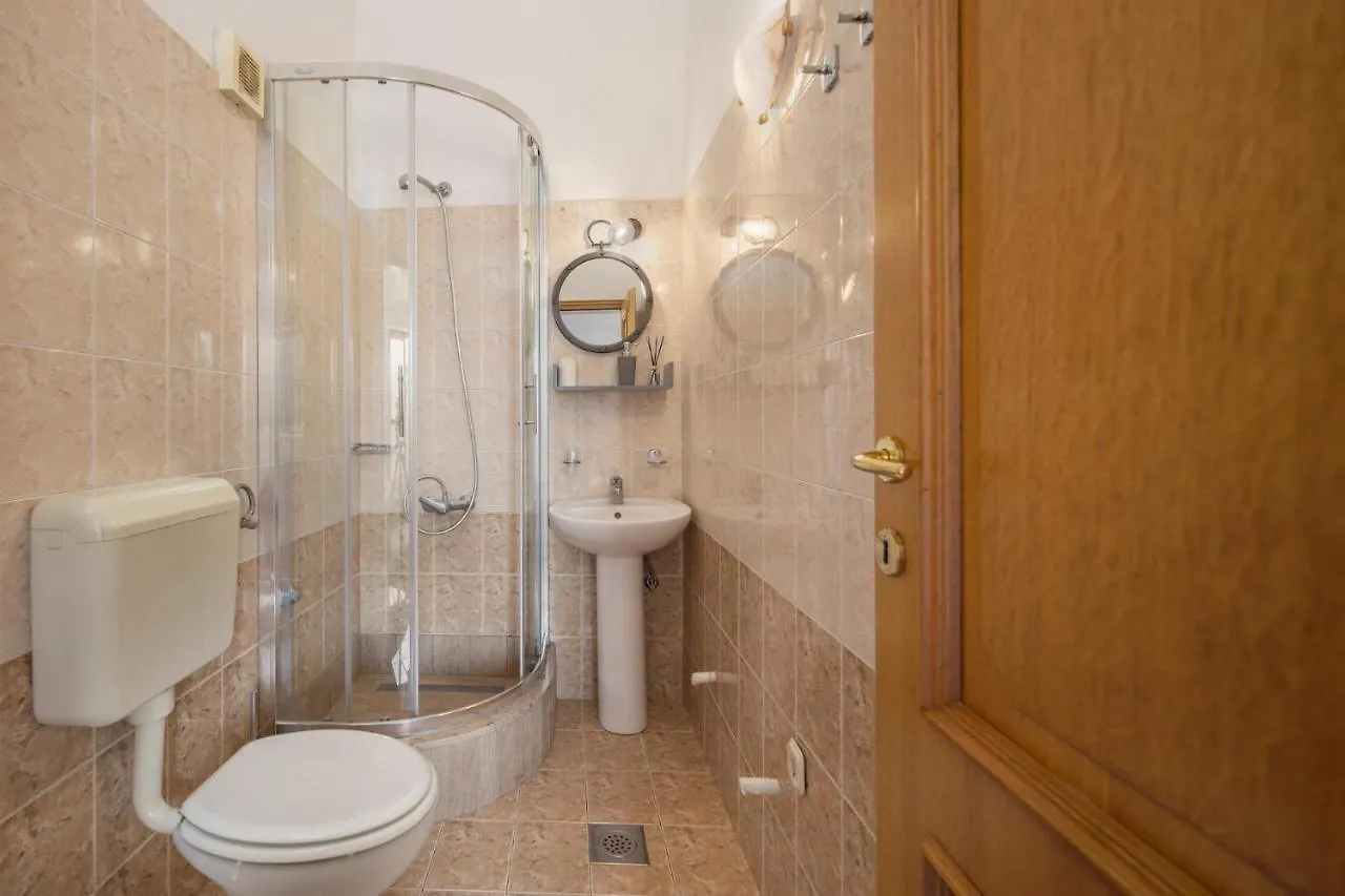 Apartment Doris Supetarska Draga 0*,
