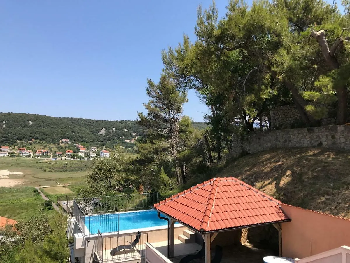 Apartment Doris Supetarska Draga 0*,